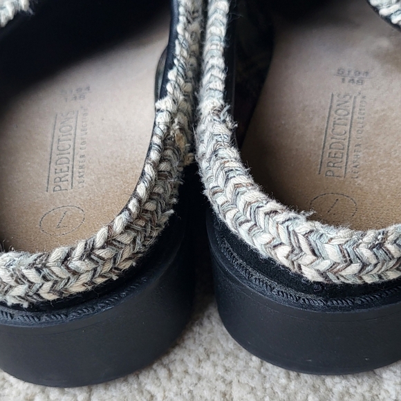 Predictions Leather Collection Clogs Slip On Mules size 7 Pre-owned - Picture 6 of 7